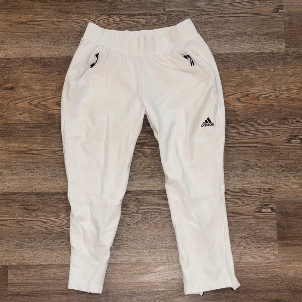 Adidas White Sweatpants Elastic Waistband Logo size Youth M (Fits Women Size S)